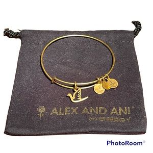 Alex and Ani Sacred Dove Truth Peace Faith Adjustable Wire Bracelet Gold Tone